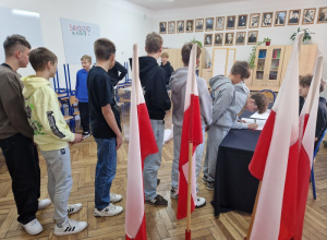 Wybory do Młodzieżowej Rady Miejskiej w Ozorkowie w SP 5