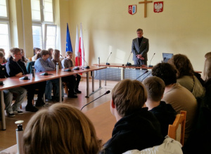 Wizyta ósmoklasistów w Urzędzie Miasta Ozorków