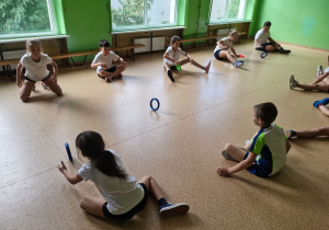 Lekcja na sali gimnastycznej