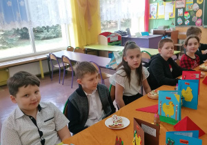 Przygotowywanie pysznych kanapek.