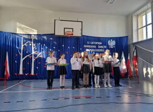 Patriotyczne śpiewanie 11 Listopada