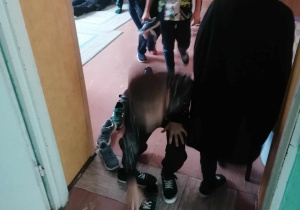 Marsz butami ¬kto pierwszy wyjdzie za mąż lub się ożeni.