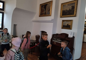 Klasa IIa i II b podczas wycieczki
