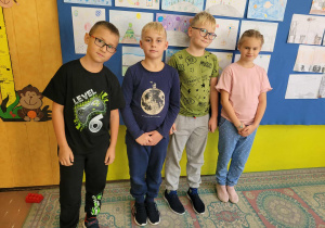 Społeczność Bajkolandii w "kropkowych" strojach