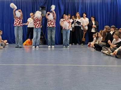 Obchody Dnia Edukacji Narodowej w Szkole Podstawowej nr 5 w Ozorkowie Obchody Dnia Edukacji Narodowej w Szkole Podstawowej nr 5 w Ozorkowie