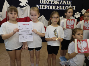 SUKCES ZESPOŁU WOKALNEGO "PIANO"