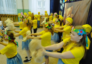 Solenizanci podczas występu