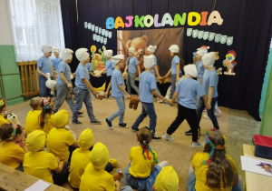 Solenizanci podczas występu