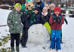 Nasza wielka kula śniegu.