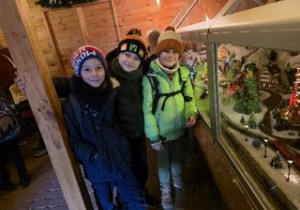 Uczniowie klas 2 podczas wycieczki