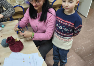 Podczas wykonywania świątecznych skrzatów było wiele radości.