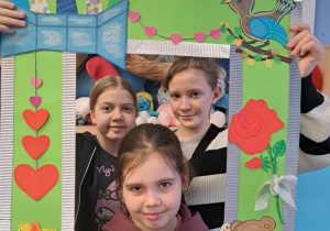 Dzieci w "Fotoramce życzliwości"