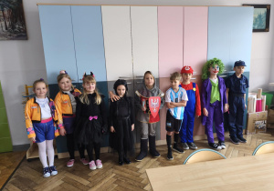 Uczniowie klasy pierwszej