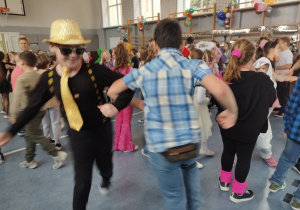 Bajkoludki podczas zabawy