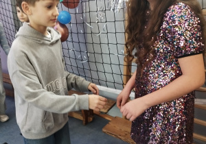 Bajkoludki podczas zabawy