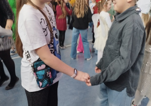 Bajkoludki podczas zabawy