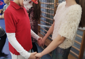 Bajkoludki podczas zabawy