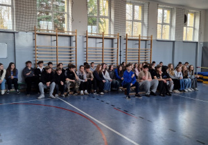 Uczniowie klas 8 na spotkaniu z licealistami WOLI