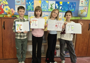 Klasa druga podczas lekcji pokazowej z matematyki