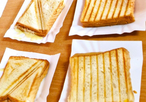 Przygotowane przez uczniów tosty