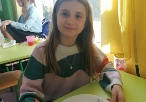 Przygotowanie wielkanocnego śniadania.