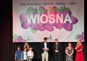 Soliści zespołu podczas gali finałowej
