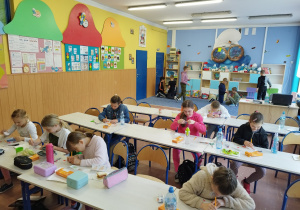 Zabawa otrzymanymi prezentami