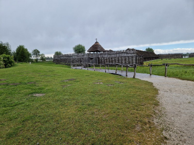 Wycieczka do Biskupina i Gniezna – w duchu historii