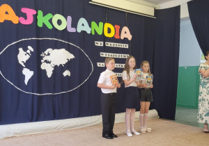 Nagrodzeni uczniowie klas 3