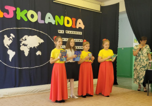 Nagrodzeni uczniowie klas 3